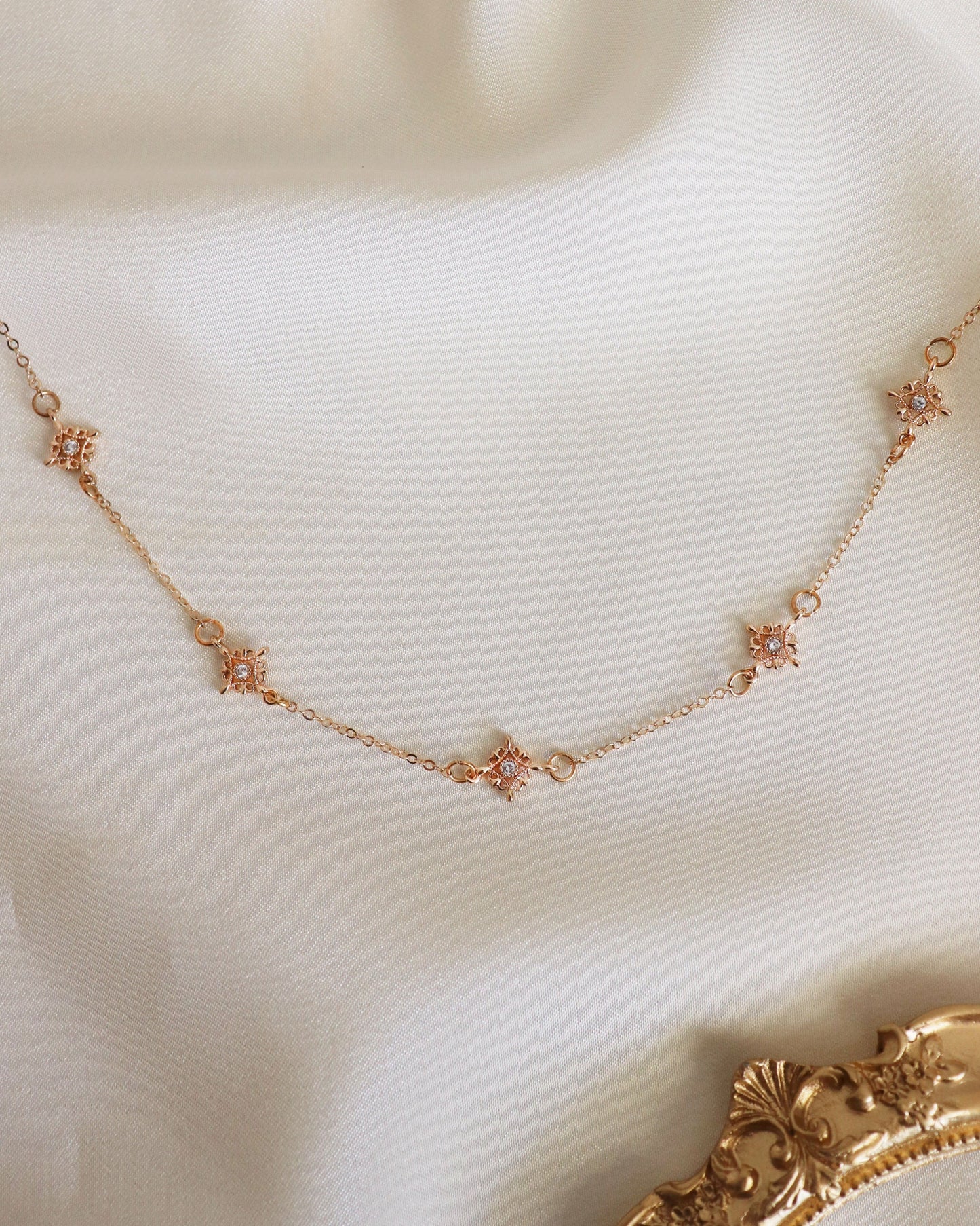 gold-plated-dainty-fancy-choker.